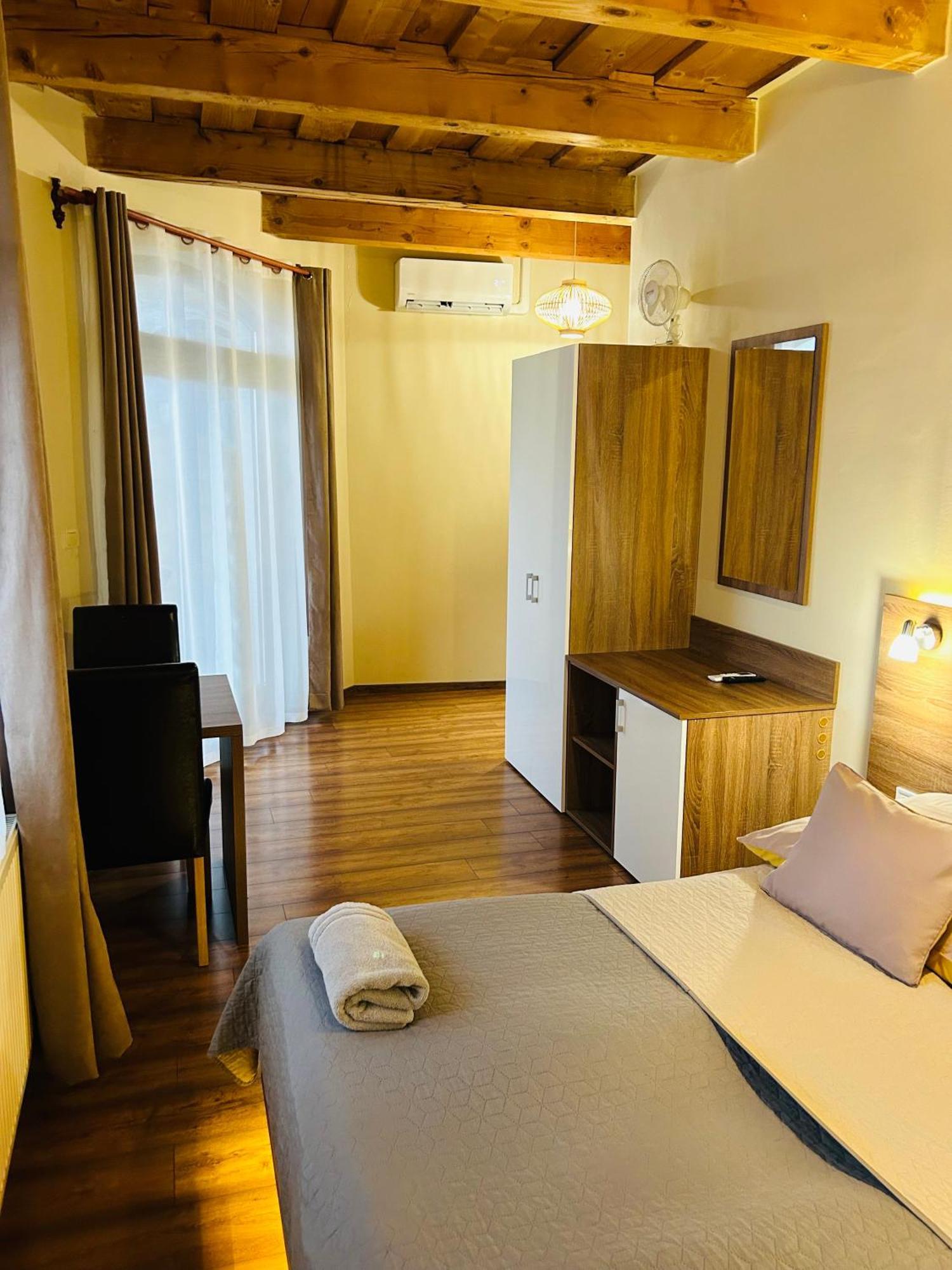Harmonia Vendeghaz Hotel Miskolc Eksteriør billede
