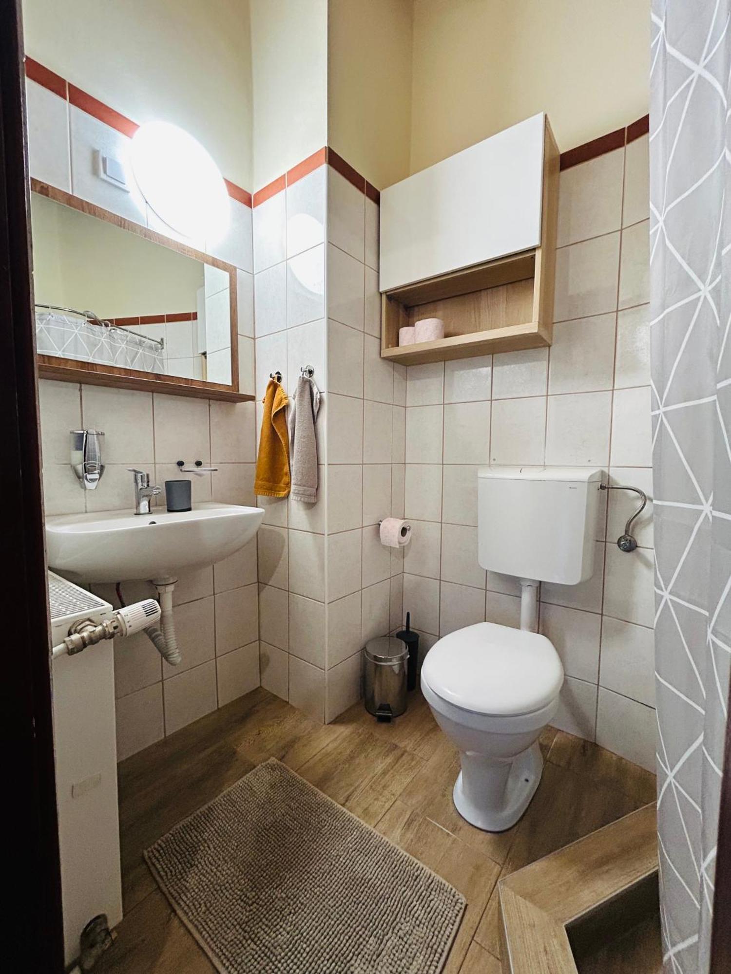 Harmonia Vendeghaz Hotel Miskolc Eksteriør billede