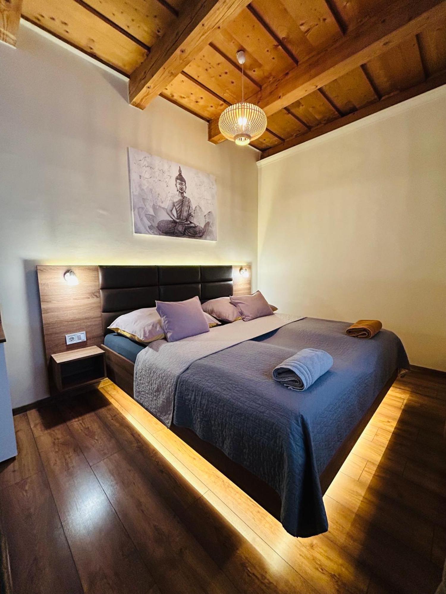 Harmonia Vendeghaz Hotel Miskolc Eksteriør billede